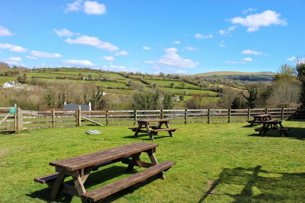 The Mary Tavy Inn Marytavy Kültér fotó