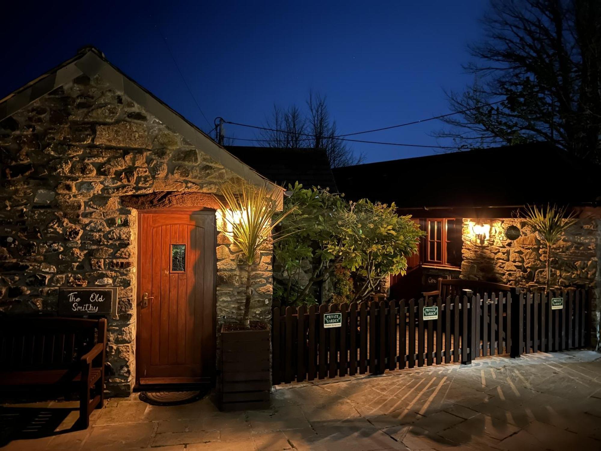 The Mary Tavy Inn Marytavy Kültér fotó